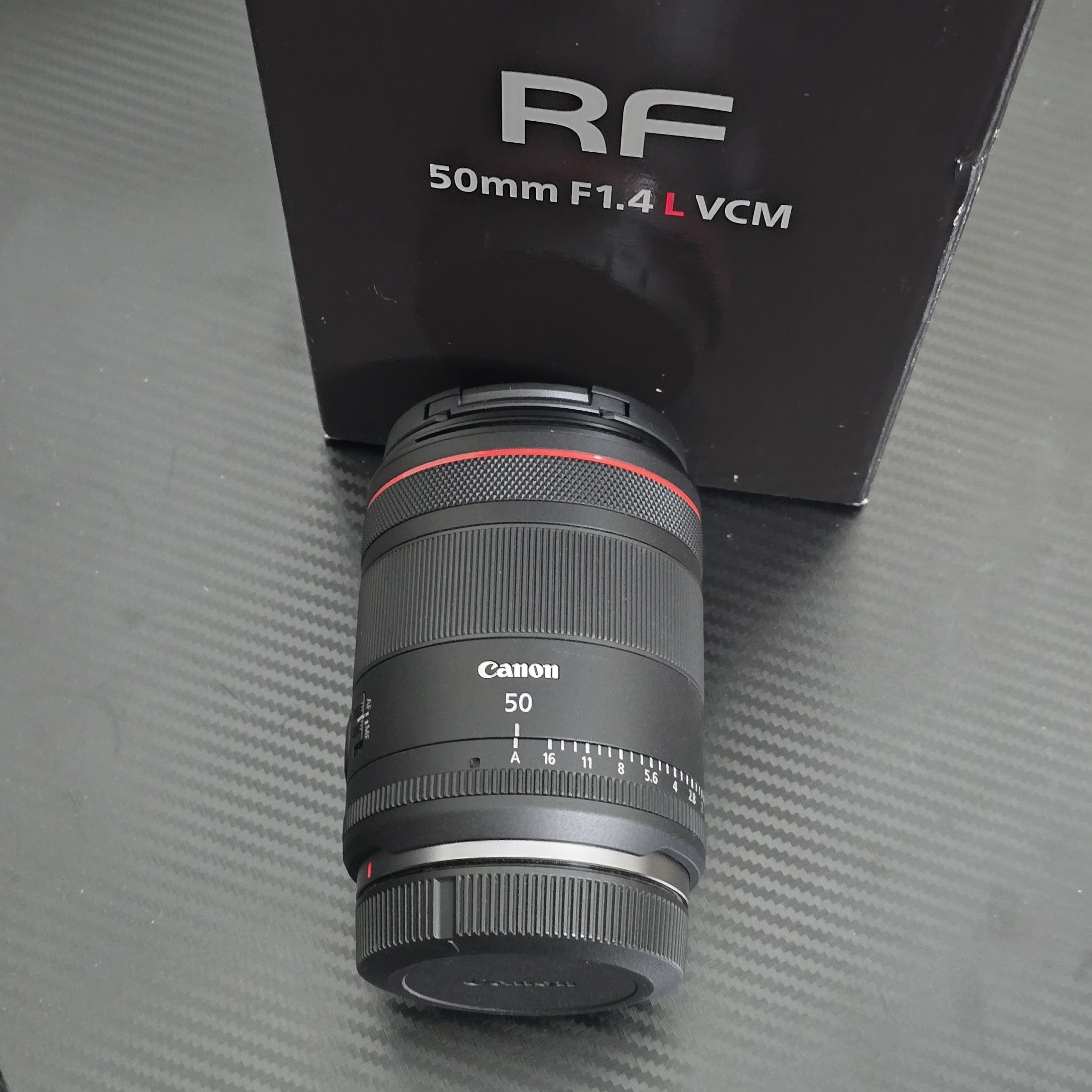 Canon RF 50mm f/1.4L VCM